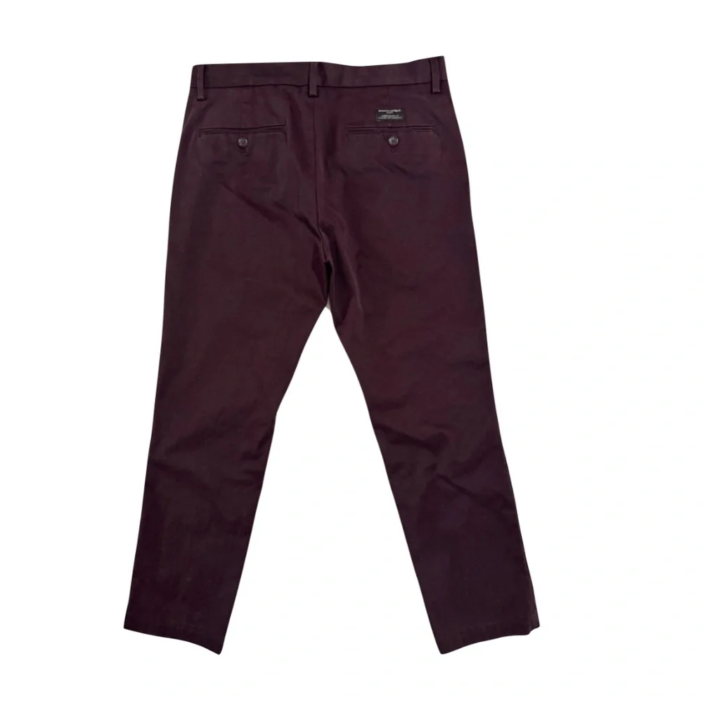 Banana Republic Aiden Slim Fit Men's Chinos in Plumb Size 32x30